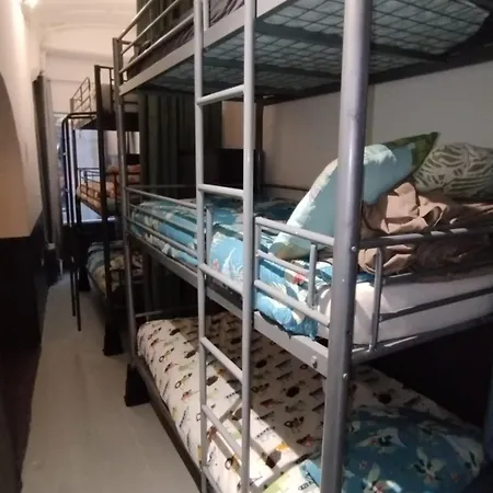 Apartment Dortoir En Partage Lit Individuel